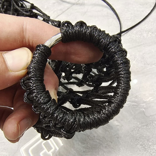 Filet à foin pour chevaux mailles de 7 cm