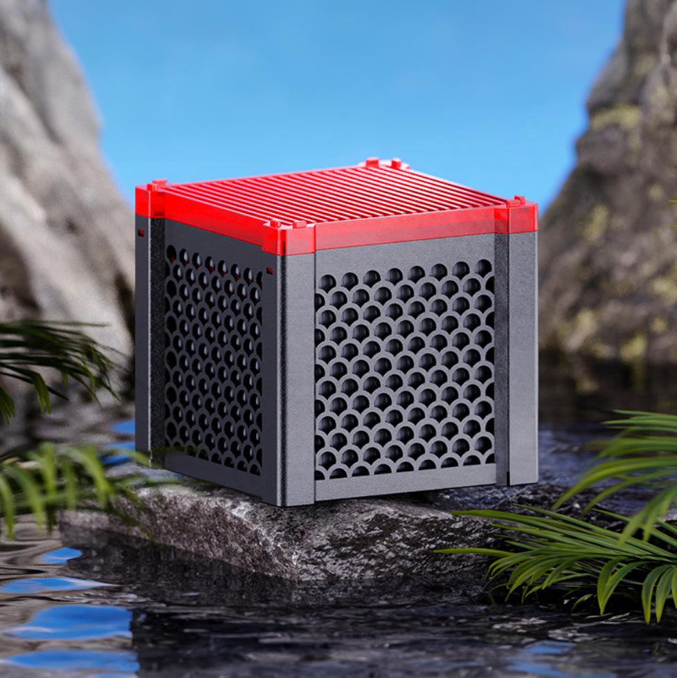 Cube robuste purificateur pour abreuvoir de cheval